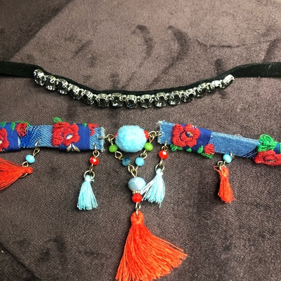 Chockers - Picture 3 of 5